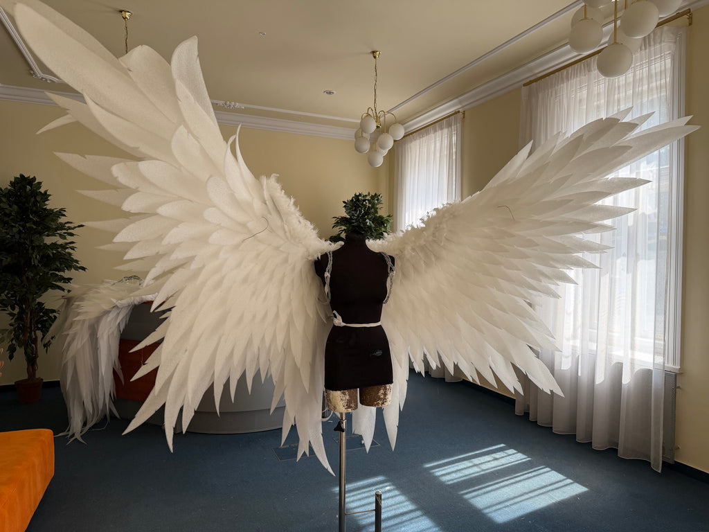 Large wings